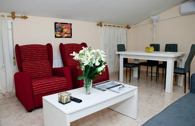 Apartamento La Relojera 1 Jarandilla de la Vera Exterior photo